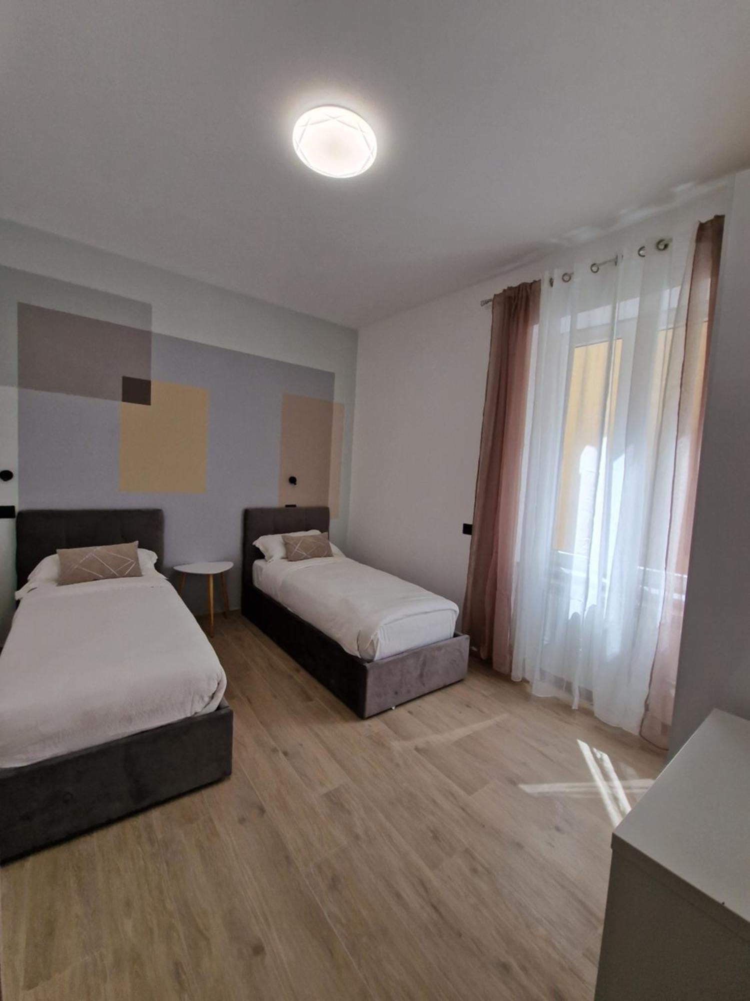 Ari'S Home Специя Экстерьер фото